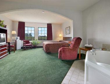 Super 8 By Wyndham Nixa/springfield Area Hotel Nixa