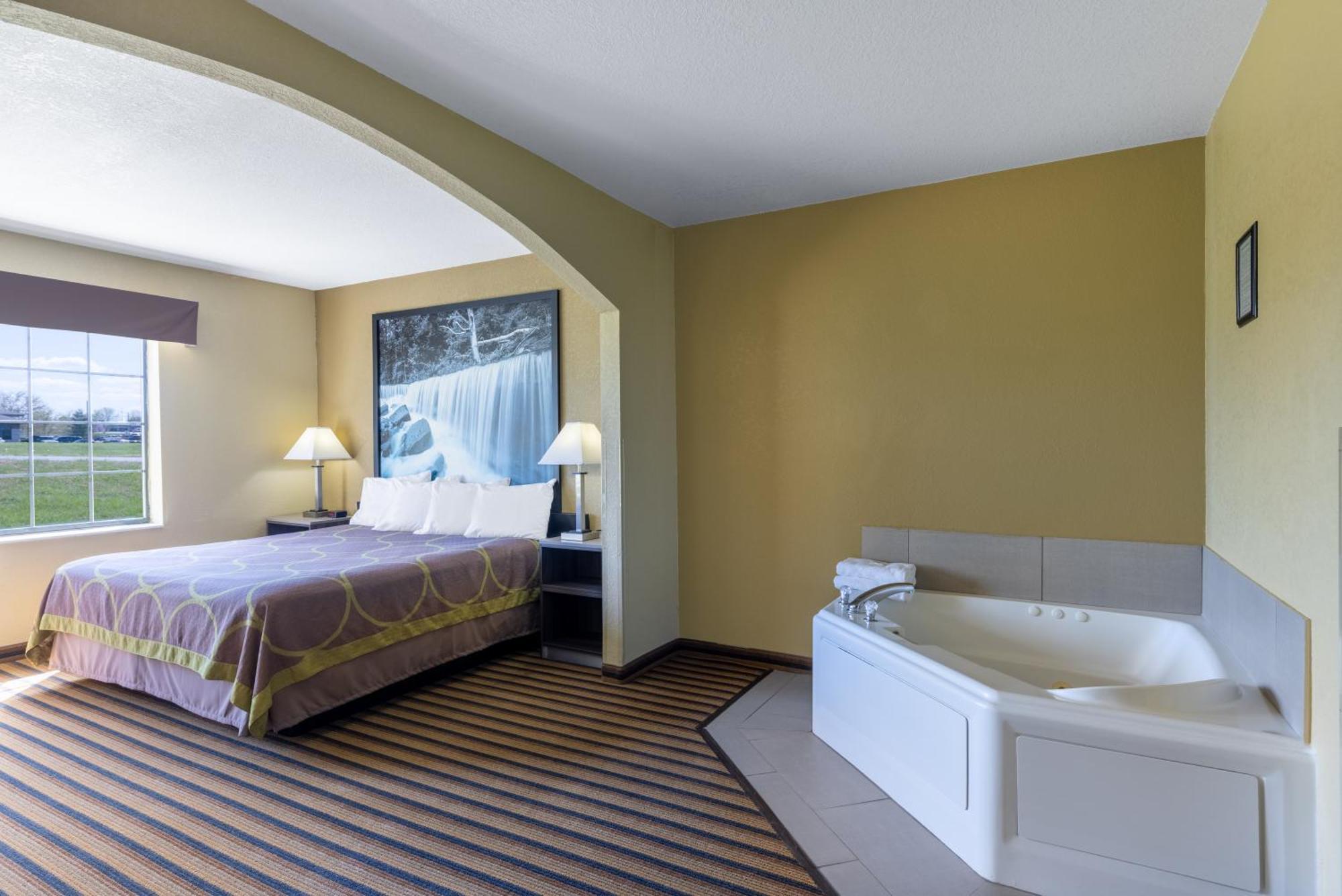 Hotel Super 8 By Wyndham Nixa/springfield Area Nixa