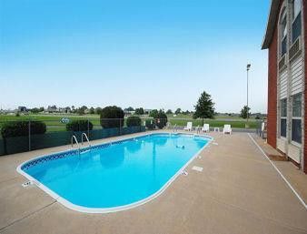 Super 8 By Wyndham Nixa/springfield Area 2* Nixa