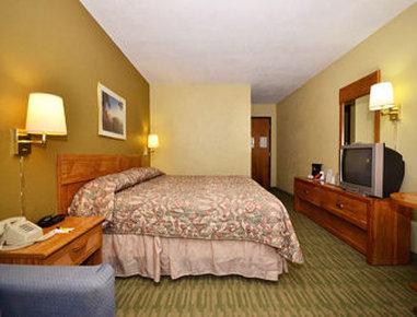 Super 8 By Wyndham Nixa/springfield Area Nixa